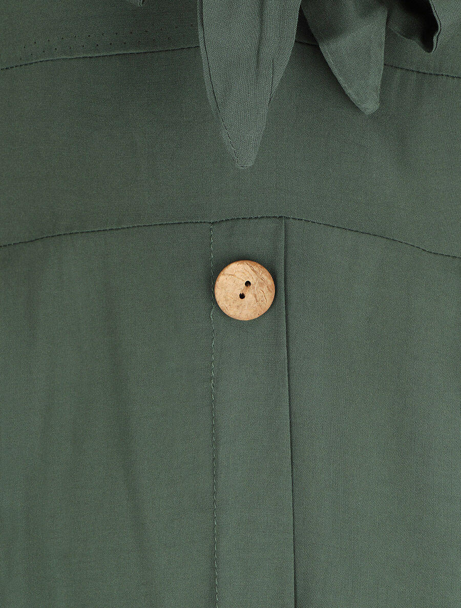 Effen lange jurk met sierknopen - groen - Image 3