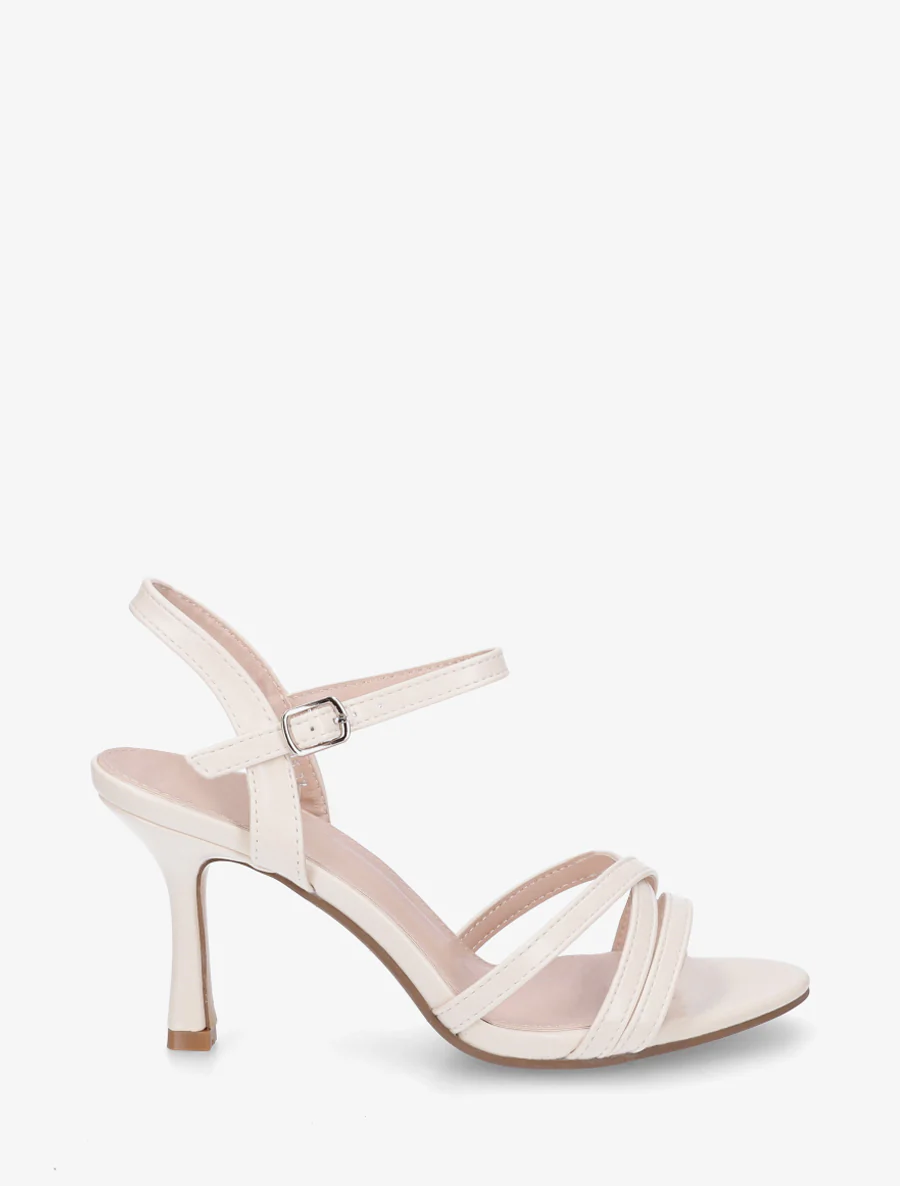 Effen sandalen van imitatieleer met een sleehak. - Beige