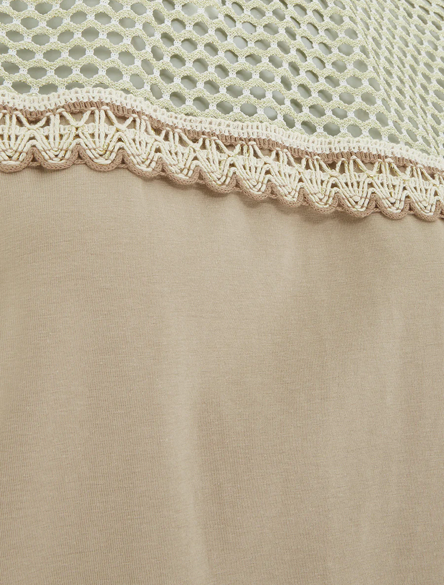 Fantasie T-shirt met opengewerkte schouders - Beige - Image 3