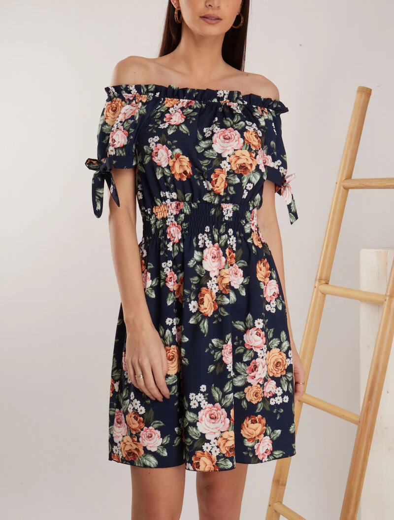 Geplooide jurk met print en off-shoulder halslijn - marineblauw