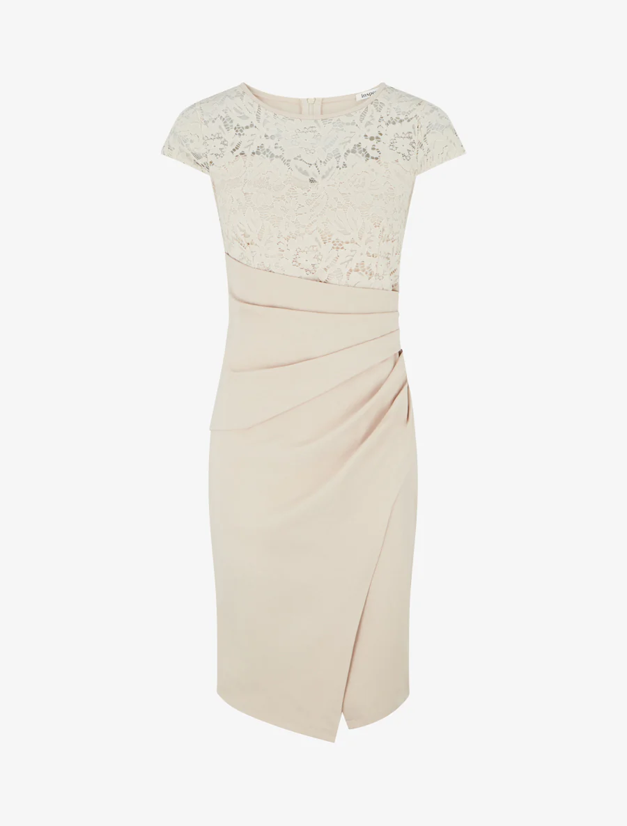Nauwsluitende jurk met kant en draperie - Beige