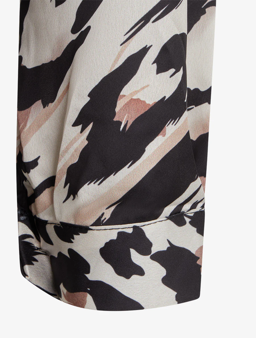 Satijnen blouse met dierenprint - Zwart - Image 3