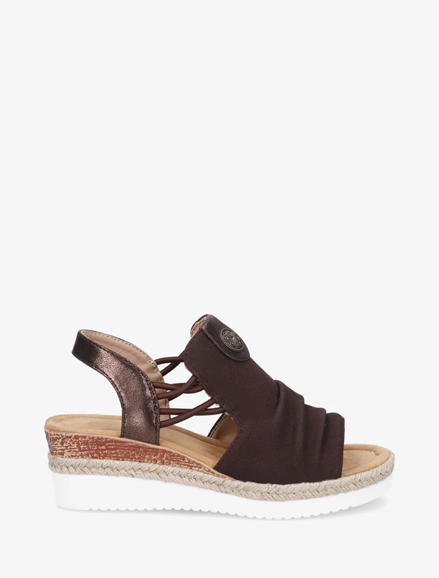 Schoenen met sleehak en rozetmedaille - Bruin