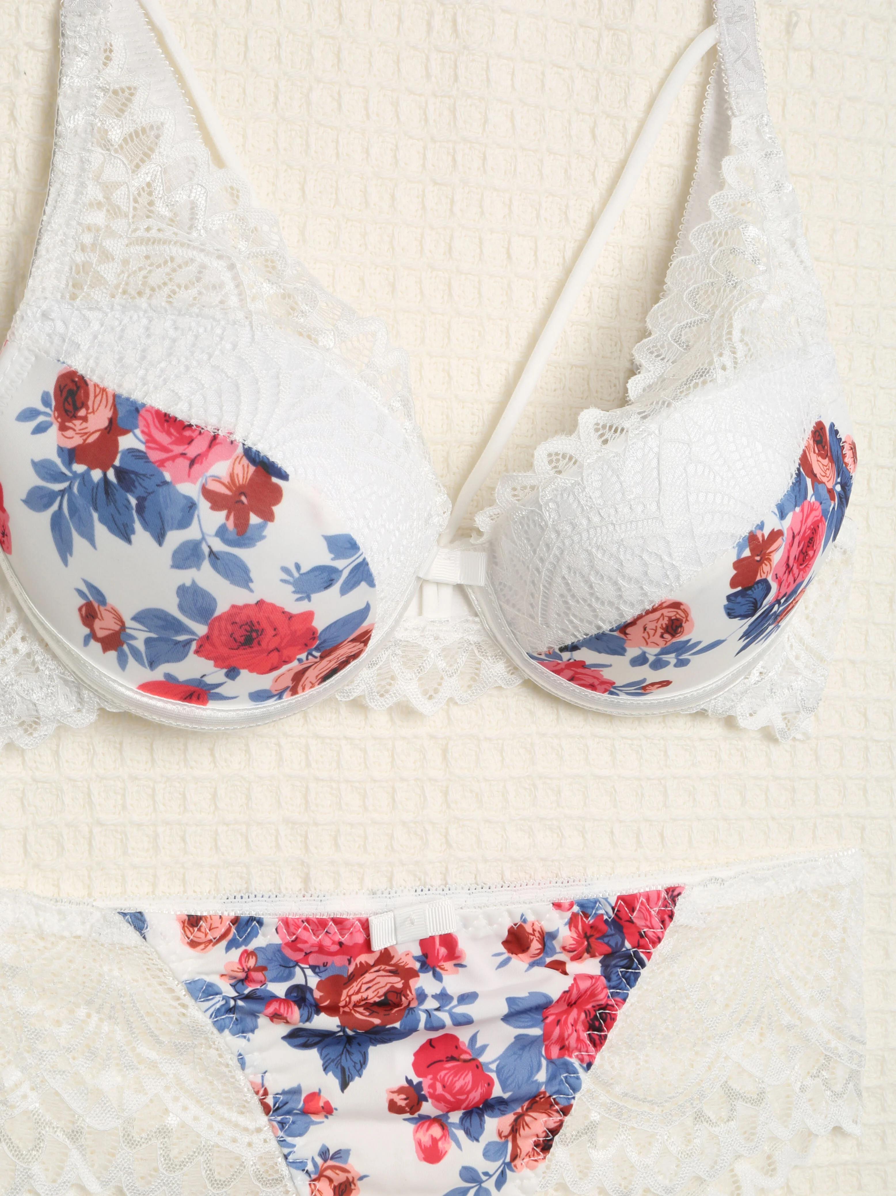 Set bedrukt met rozen en kant - Wit - Image 3