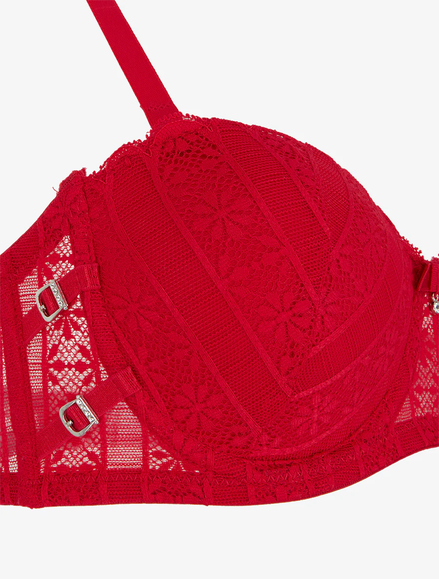 Set van een kanten bh en string met opengewerkt patroon - Rood - Image 4
