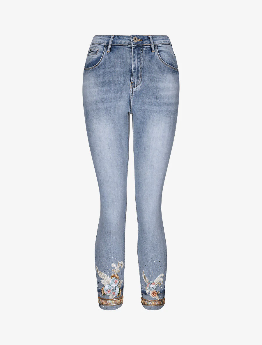 Slim-fit broek met omgeslagen zoom versierd met borduursels en pailletten - Lichtblauw