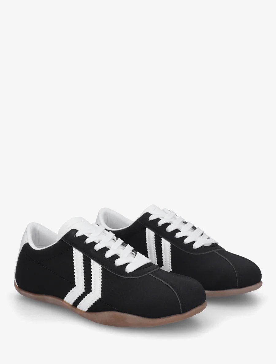 Suède sneakers met contrasterende strepen. - Zwart - Image 4