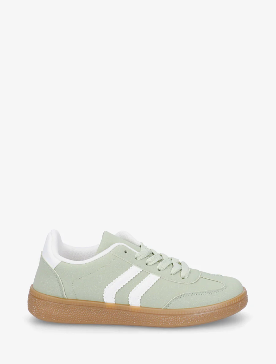 Suède sneakers met contrasterende strepen. - Amandelgroen
