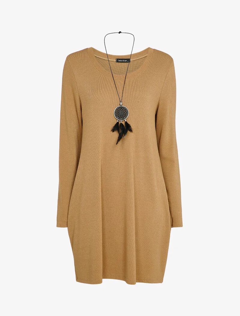 Vloeiende trui jurk met ketting - Camel