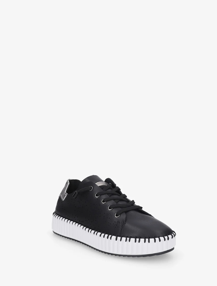 Zachte sneakers met opengewerkte patronen - Zwart - Image 2